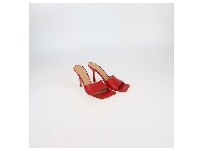 Rote Leder-Mules von Bottega Veneta - Ansicht 2
