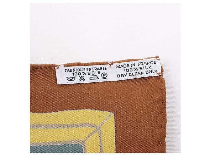 Foulard in seta 100% Hermès Carré 90 "Carrozza e cappello" in Marrone - vista 12