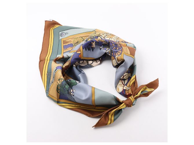 Foulard in seta 100% Hermès Carré 90 "Carrozza e cappello" in Marrone - vista 15