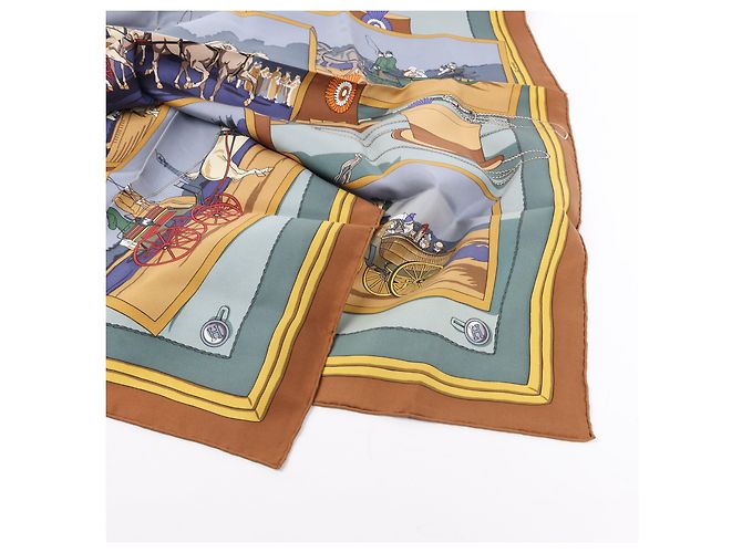 Foulard in seta 100% Hermès Carré 90 "Carrozza e cappello" in Marrone - vista 3