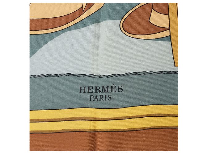 Foulard in seta 100% Hermès Carré 90 "Carrozza e cappello" in Marrone - vista 8