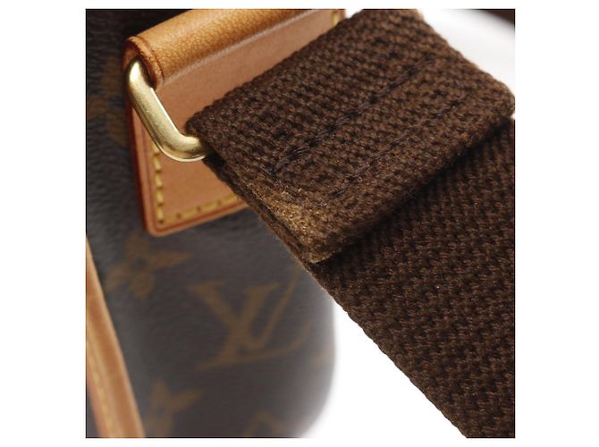 Bosphore Messenger PM Schultertasche von Louis Vuitton Braun - Ansicht 8