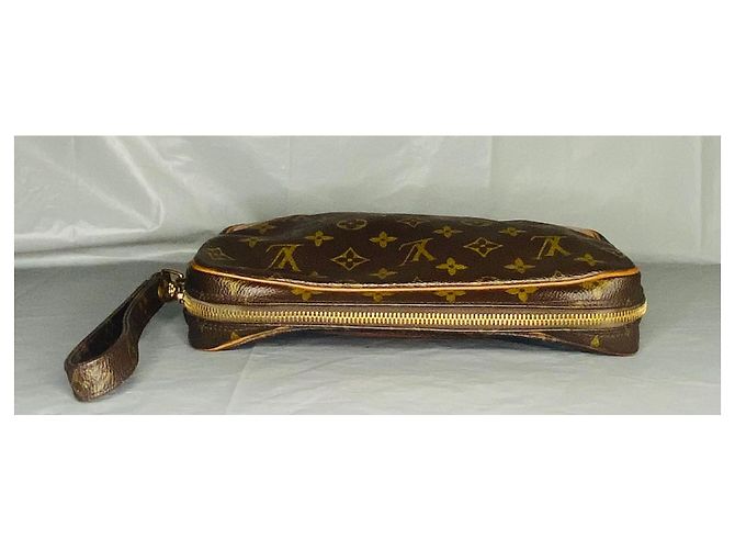 Louis Vuitton Marly Dragonne Pochette Monogram Marrone - vista 4