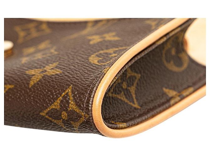 Borsa a Spalla Pochette Twin PM Monogramma Louis Vuitton Metallico Bronzo - vista 6