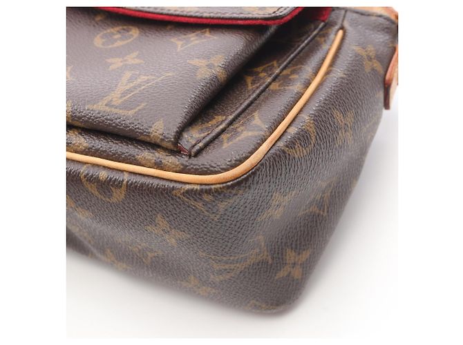 Borsa a Spalla Louis Vuitton Viva Cite PM Marrone - vista 8