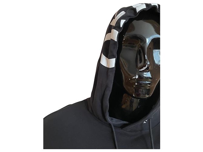 Moletom HUGO BOSS – Preto com Logo Contrastante - vista 2
