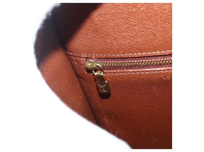 LOUIS VUITTON Bolso de Hombro Monogram Saint Cloud GM M51242 LV Auth 142782 Monograma - vista 23