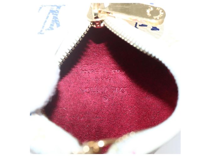 LOUIS VUITTON Monogram Multicolor Berlango Coin Purse White M58028 Auth 142348V - view 17