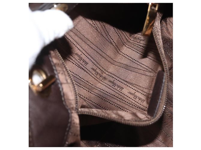 Bolsa de Ombro Chain Vala em Couro Marrom Dourado Salvatore Ferragamo Auth bs29113 - vista 23