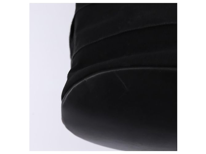 Borsa a Spalla Vala Chain in Tela Nera e Argento di Salvatore Ferragamo Auth BA5606 Nero - vista 15