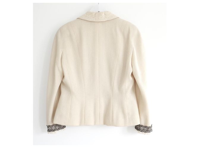 Dior x John Galliano Spring 1998 Lace Trim Cameo Button Jacket Cream - view 9