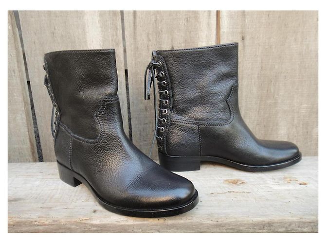 Stivaletti Miu Miu in pelle nera Nero - vista 2