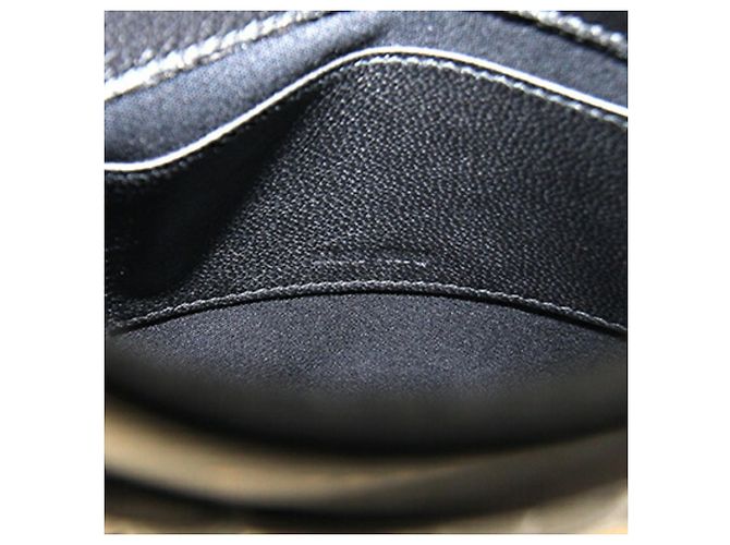 Borsa a spalla in pelle nera Matelassé Miu Miu Nero - vista 4