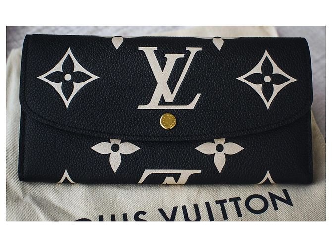 Portafoglio Louis Vuitton Emilie Monogram Giant Nero e Beige Monogramma - vista 10