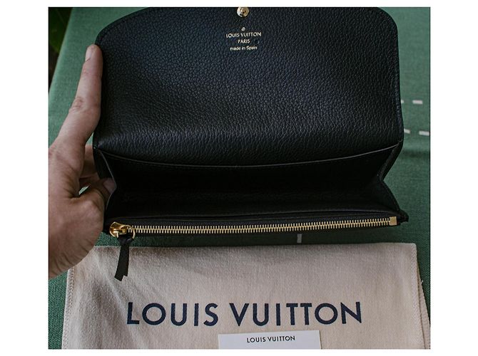 Portafoglio Louis Vuitton Emilie Monogram Giant Nero e Beige Monogramma - vista 9