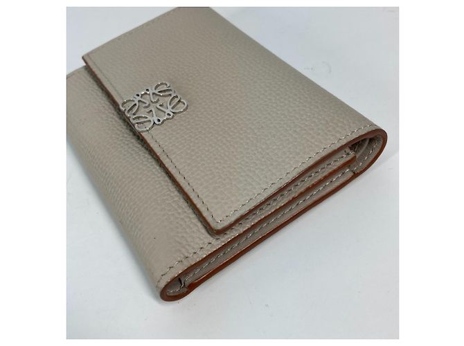Loewe Anagram Vertical Wallet in Light Ghost Beige - view 5