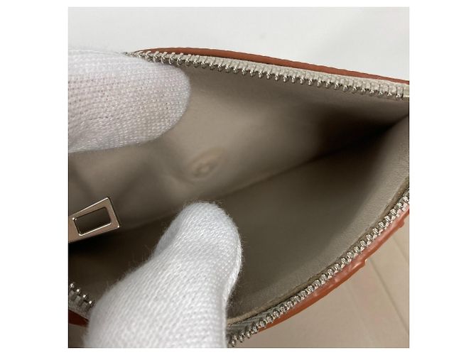 Loewe Anagram Vertical Wallet in Light Ghost Beige - view 6