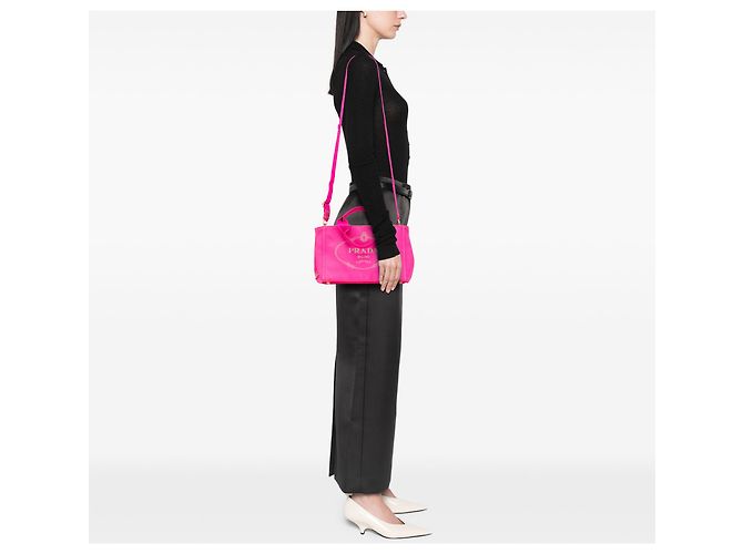 Borsa a tracolla in tela Canapa logo rosa Prada - vista 10