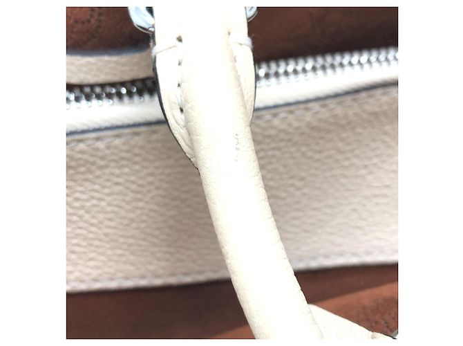 Borsa a Spalla/Tote Louis Vuitton Mahina Bella 2 in 1 - vista 8