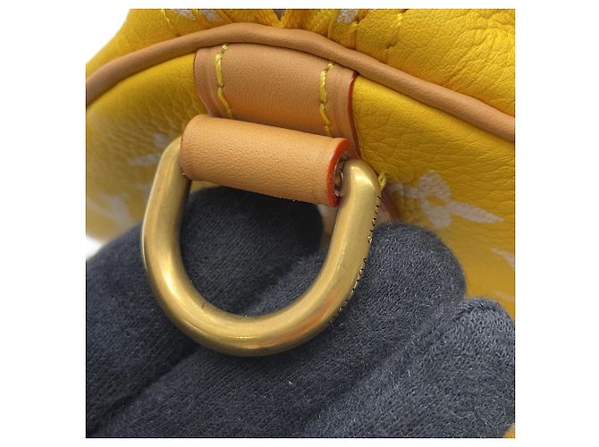 Borsa Louis Vuitton Monogram Speedy P9 Bandoulière 25 Giallo Monogramma - vista 9