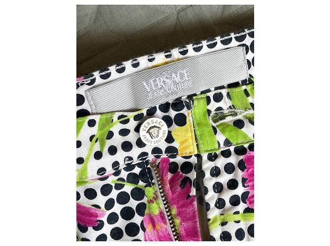 Pantalones 7/8 Versace Jeans Couture Blancos Flores Tropicales Algodón Multicolor - vista 8