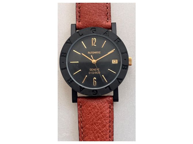 Bulgari Carbon Geneva Automatic Watch Black Titanium 33mm - view 2