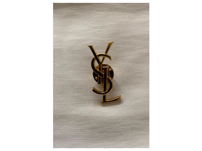 Spilla Yves Saint Laurent Arty Logo Monogramma Oro D'oro - vista 3