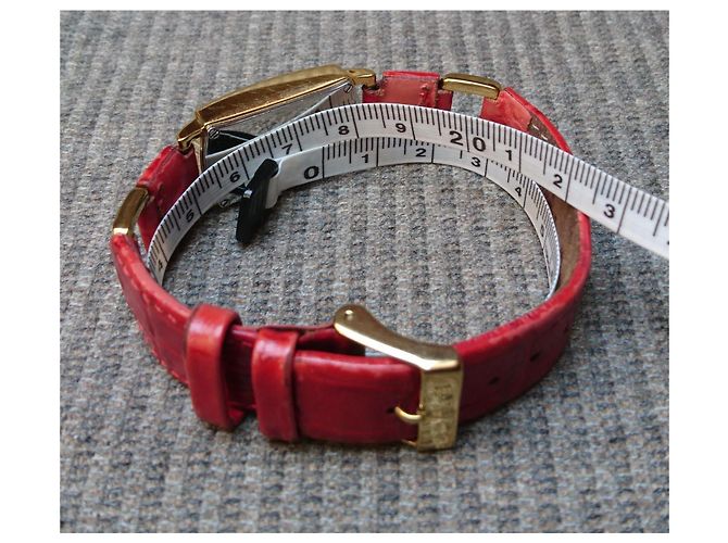 Montre à quartz pour femme plaquée or Aigner Cremona réf. A54200 Rouge Doré - vue 7