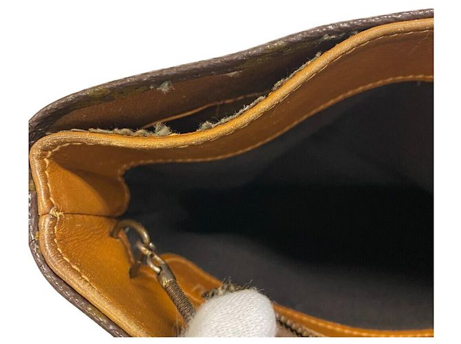 Louis Vuitton Bucket PM Monogram Handtasche Braun - Ansicht 13
