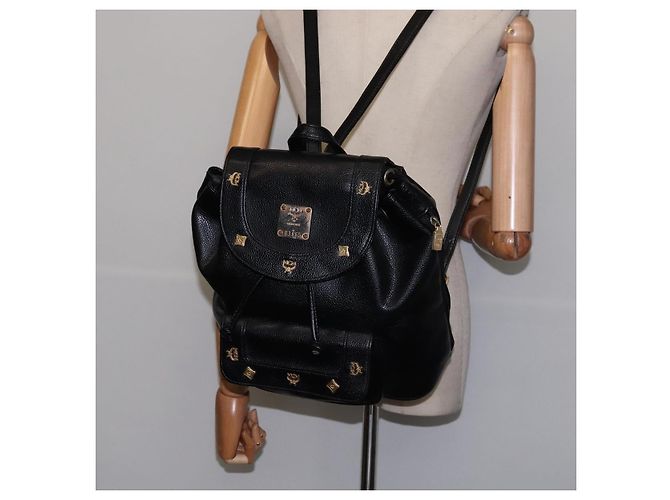 Mochila MCM de cuero negro y dorado Auth BA5614 - vista 22