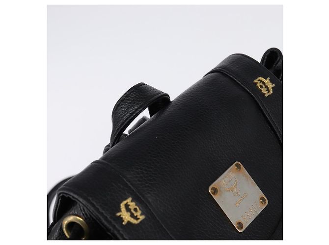Mochila MCM de cuero negro y dorado Auth BA5614 - vista 6