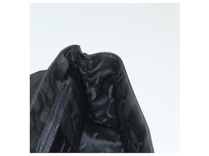 Borsa a Spalla Vala in Pelle Nera e Argento Salvatore Ferragamo Auth 141973 Nero - vista 19
