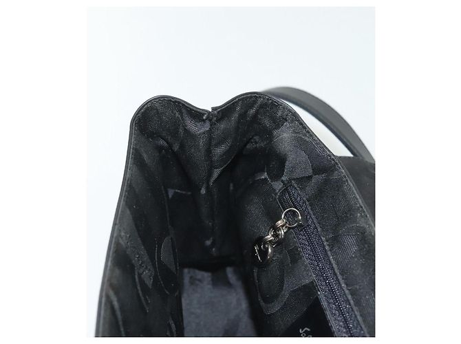 Borsa a Spalla Vala in Pelle Nera e Argento Salvatore Ferragamo Auth 141973 Nero - vista 20