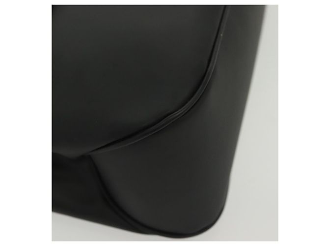 Borsa a Spalla Vala in Pelle Nera e Argento Salvatore Ferragamo Auth 141973 Nero - vista 8