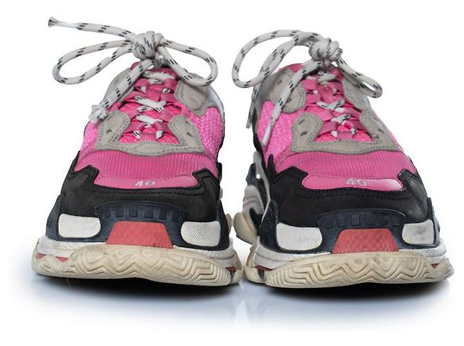 Balenciaga, sneakers Triple S in rosa - vista 4