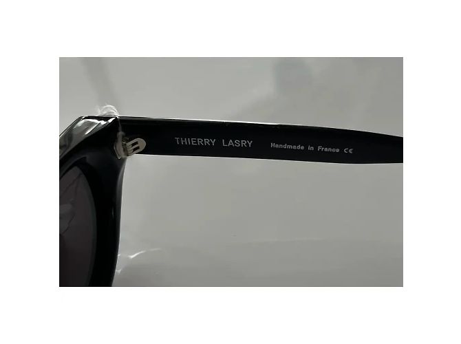 Occhiali da sole Thierry Lasry Acidity-101 Neri a Farfalla Nero - vista 7