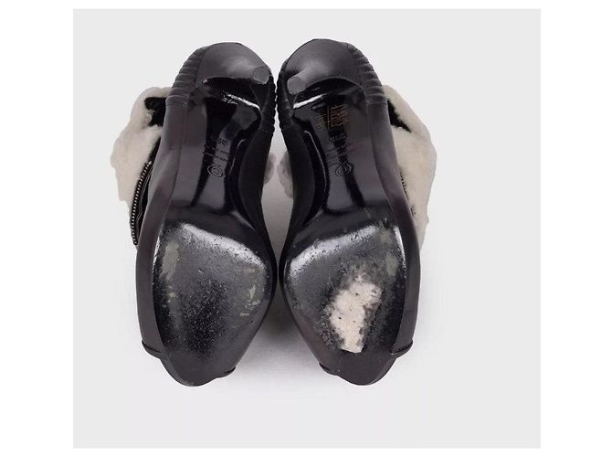 Bottines en cuir noir shearling Alexander McQueen Taille 39,5 - vue 6