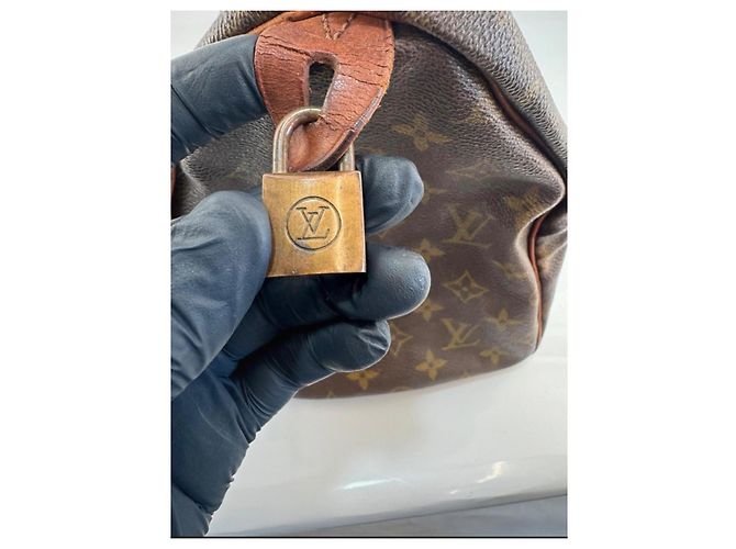 Borsa a mano Louis Vuitton Speedy Monogram in pelle marrone - vista 13