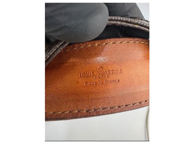 Borse a spalla Louis Vuitton in pelle marrone 259 - vista 10