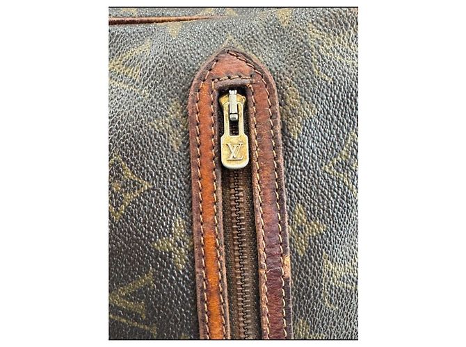Borse a spalla Louis Vuitton in pelle marrone 259 - vista 12