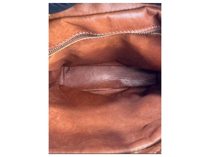 Borse a spalla Louis Vuitton in pelle marrone 259 - vista 13