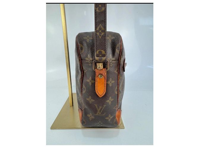 Borse a spalla Louis Vuitton in pelle marrone 259 - vista 5
