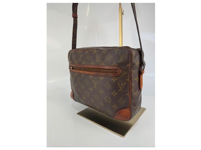 Borse a spalla Louis Vuitton in pelle marrone 259 - vista 8