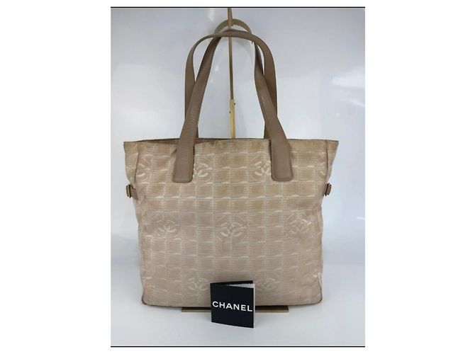 Borsa a spalla Chanel in tela e pelle 258 Beige - vista 2