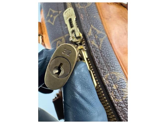 Borsa da viaggio Monogram Excursion Louis Vuitton .254 Marrone - vista 11