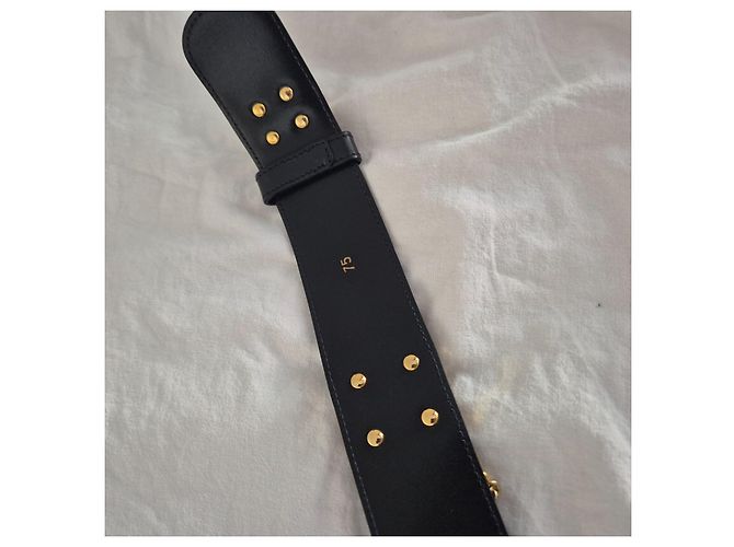 Céline Gürtel aus schwarzem Leder mit goldener Kette - Ansicht 3