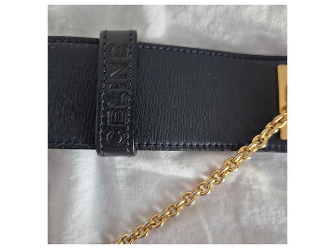 Céline Gürtel aus schwarzem Leder mit goldener Kette - Ansicht 6