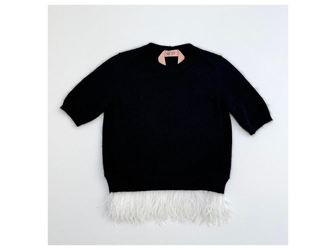 No 21 N°21 Pull Noir à Plumes Pré-Fall 2015 - vue 3