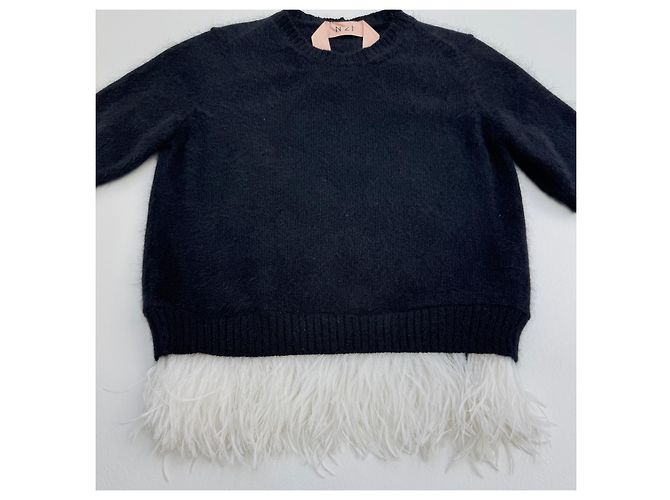 No 21 N°21 Pull Noir à Plumes Pré-Fall 2015 - vue 9