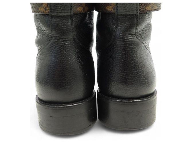 BOTAS DE COMBATE LOUIS VUITTON WONDERLAND 39.5 BOTAS RANGERS Negro - vista 5